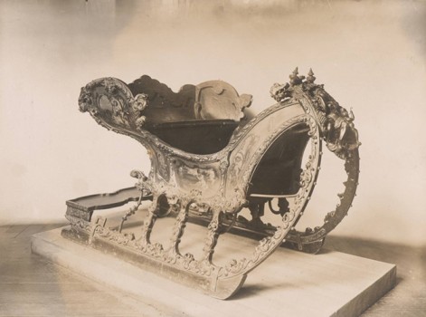 Photograph of a Rococo Sleigh