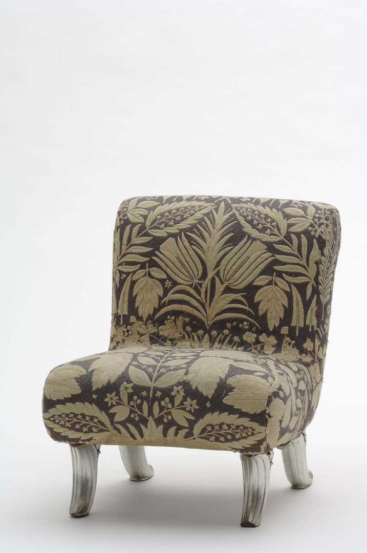 <BODY><div>Josef Hoffmann, Upholstered chair from the Boudoir d’une grande vedette [Boudoir for a Big Star], Paris World’s Fair, 1937</div><div>© MAK/Georg Mayer</div><div> </div></BODY>