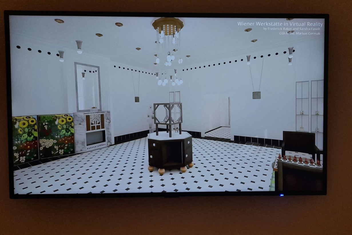 Photo of a screen on which a VR installation can be seen.