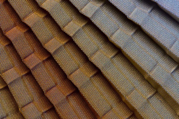 URSI FÜRTLER. Textil – Abstrakt