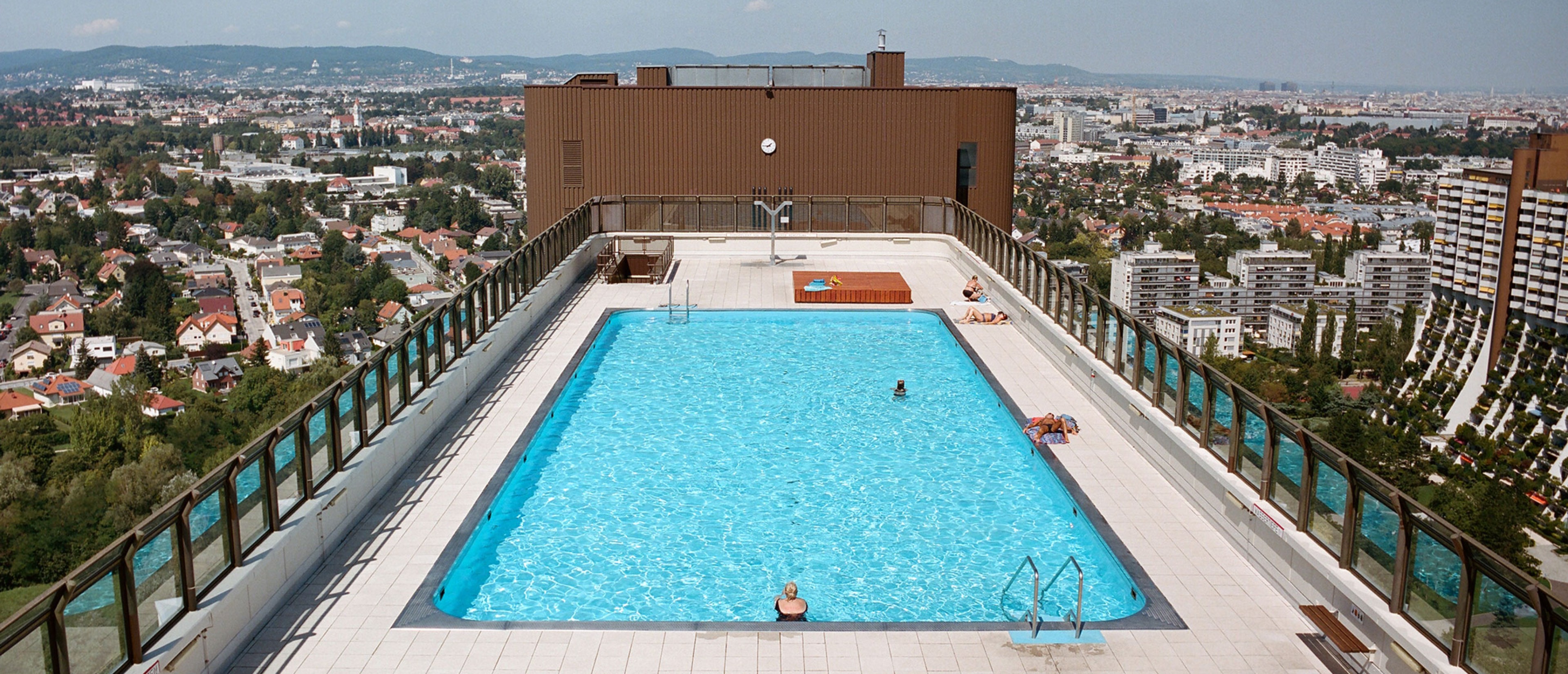 Alterlaa with a rooftop pool