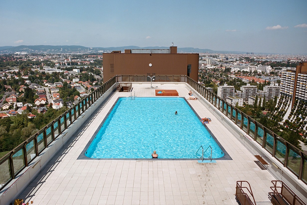 SOCIAL HOUSING VIENNA—LOS ANGELES