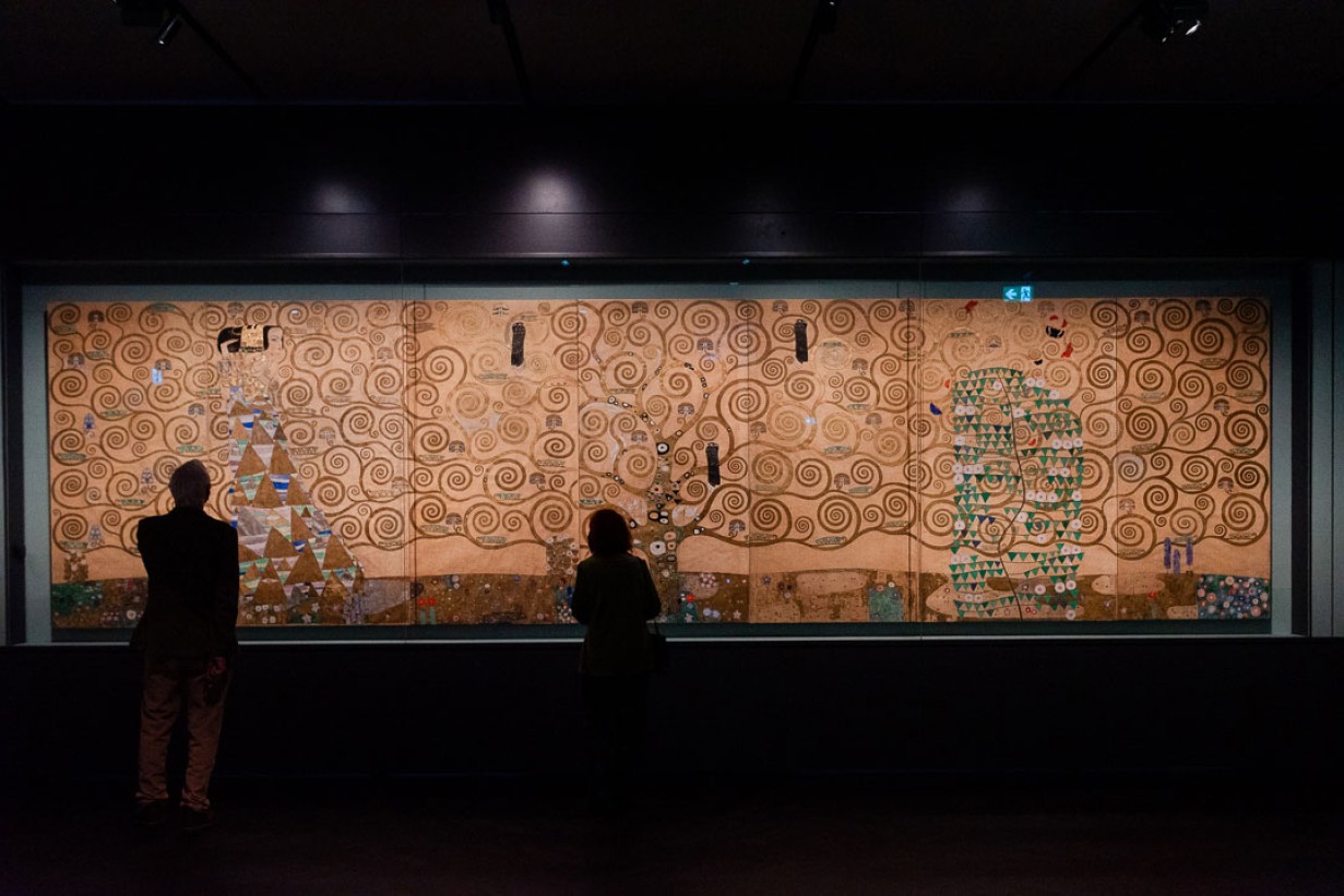 Gustav Klimt, 9 Werkzeichnungen für die Ausführung eines Mosaikfrieses für den Speisesaal des Palais Stoclet in Brüssel