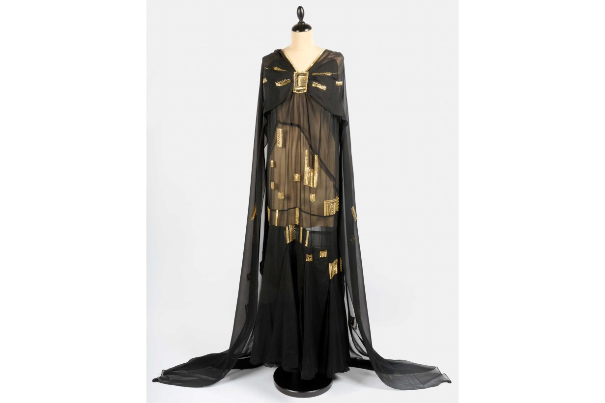 Elegantes Abendkleid in schwarz