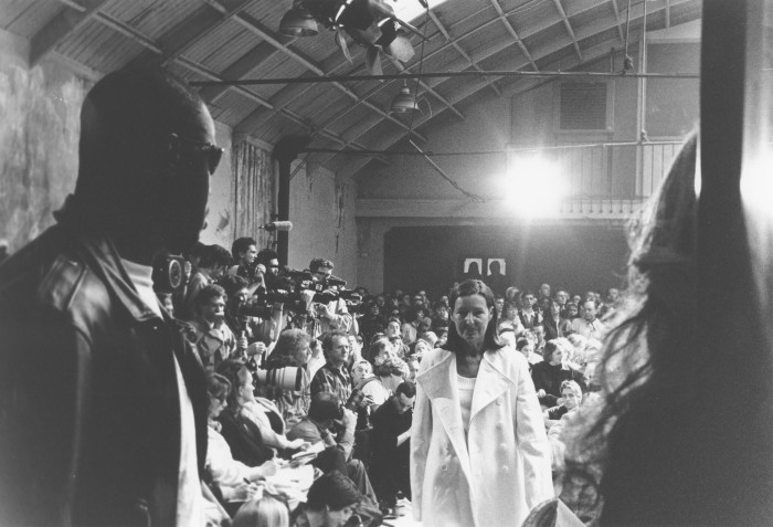 Fotografie der Helmut Lang Collection Hommes Femmes Séance de Travail Défilé # Hiver 93/94