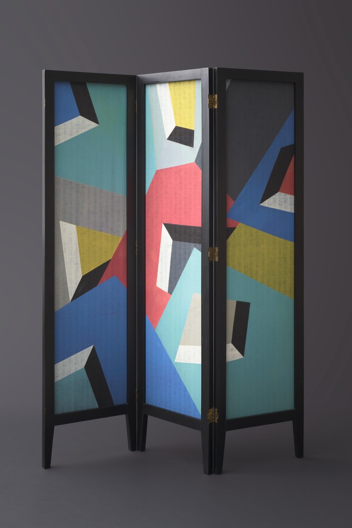 Paravent mit buntem grafischem Muster