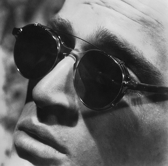 <BODY><div>Robert La Roche, Clip-on glasses, model 209</div><div>Advertising campaign for the men’s collection, Photographed by Gerhard Heller, ca. 1988</div></BODY>