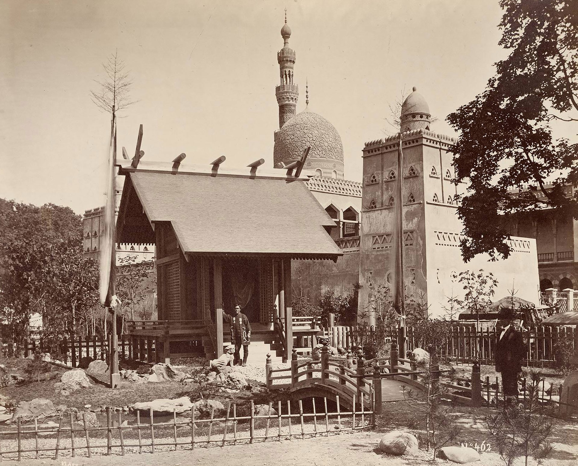 <BODY>Egyptian building group and Japanese garden, [Viennese Photographers Association], Vienna, 1873 © MAK</BODY>