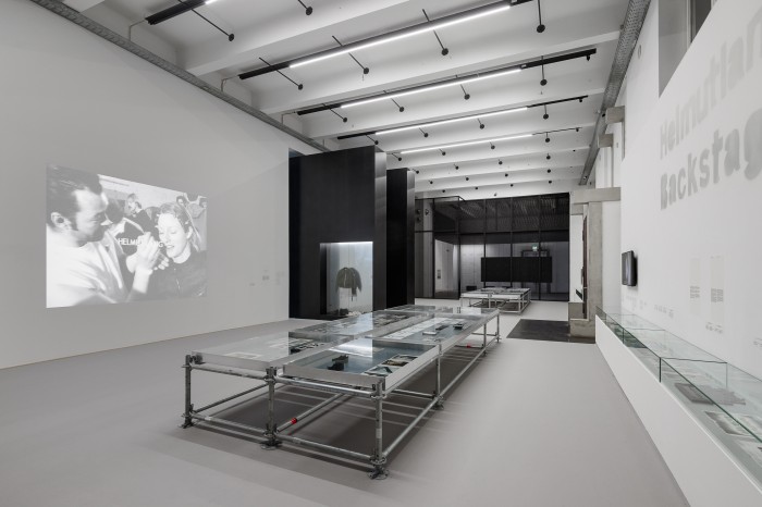 Ausstellung HELMUT LANG