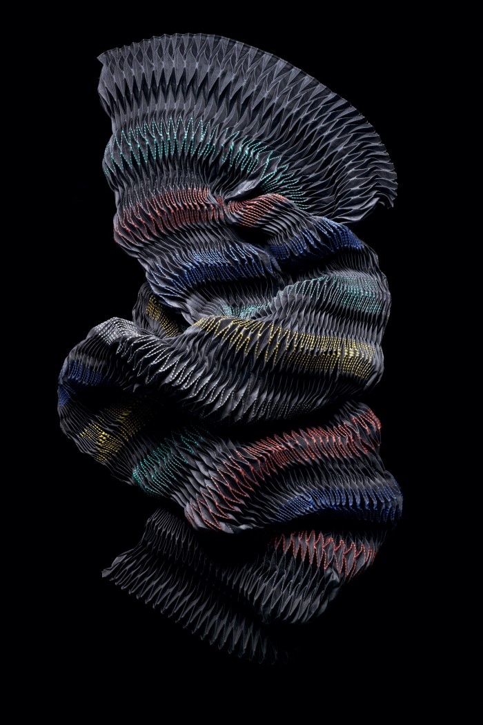 Seide, plissiert, beidseitig bedruckt