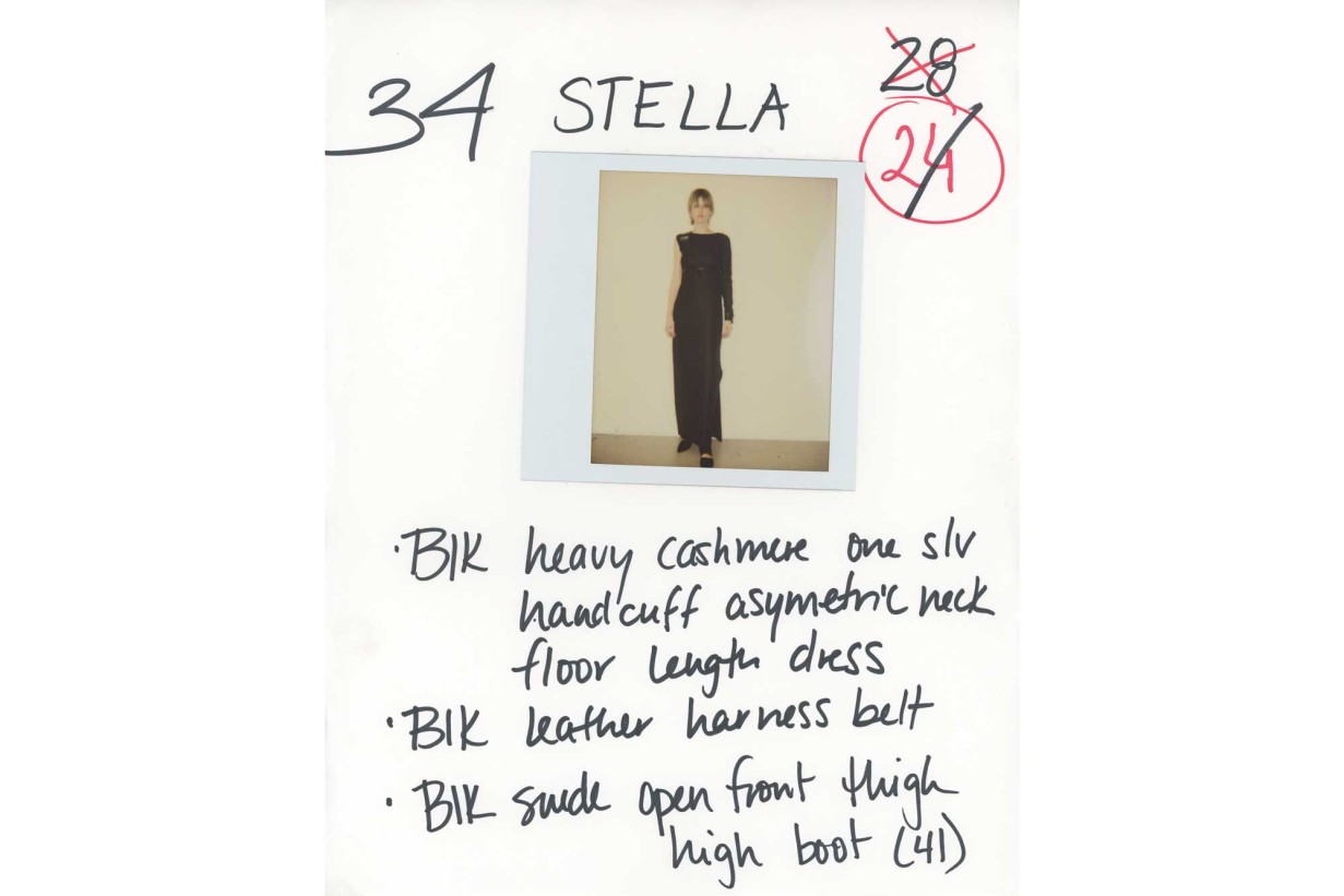 Show Fitting Polaroid on paper with handwritten look descriptions - depicted person: Stella Tennant