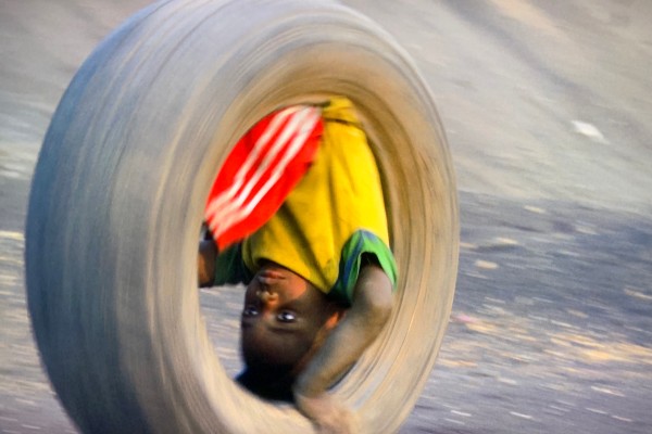 Francis Alÿs’ Children’s Games im MAK