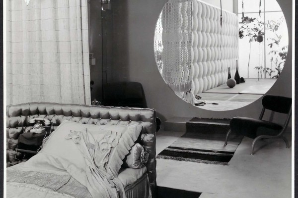 Eduard Josef Wimmer-Wisgrill, bedroom with fitness room at the exhibition Raum und Mode [Room and Fashion] at the Austrian Museum of Art and Industry
