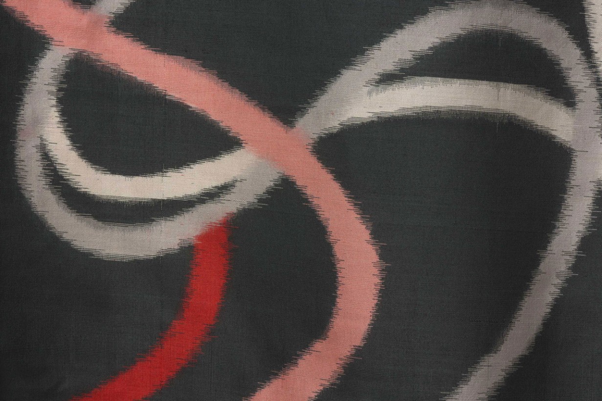 Detail: Meisen-Kimono mit Schlingen-Muster