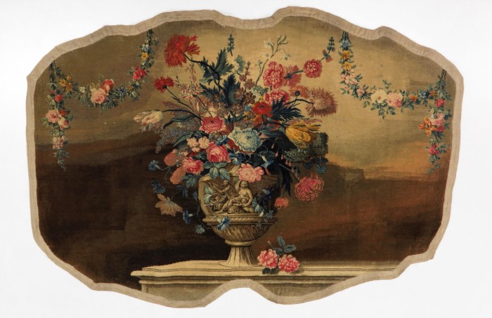 Savonnerieteppich mit Blumenstück