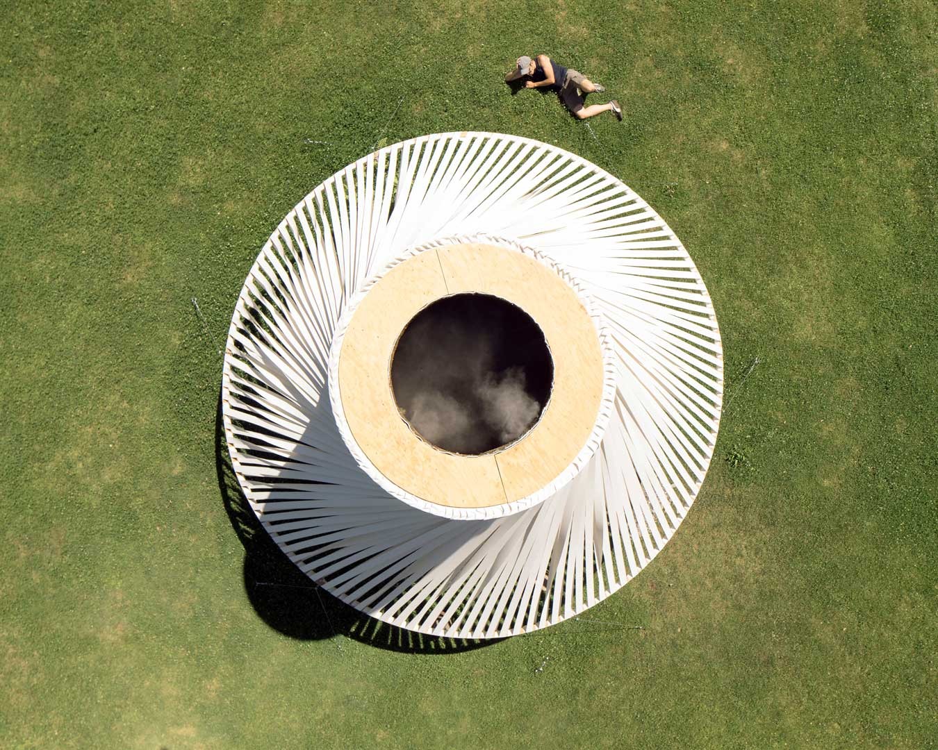 <BODY><div>Breathe Earth Collective, Airship.02: Evapotree, Austrian Sculpture Park, within the framework of the Artist in Residence Program of the Universalmuseum Joanneum, Graz, 2017</div><div>© Simon Oberhofer</div><div> </div></BODY>