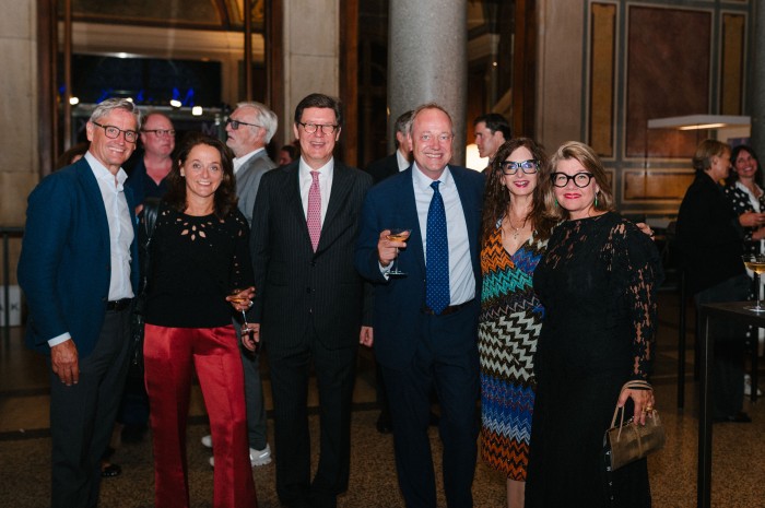 Christian und Maria Planegger, Andreas Huber, Marc J M Kinderen, Lydia Goutas und Lilli Hollein