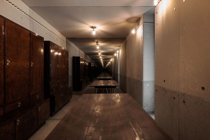 Otto Wagner, Tisch für das Depeschenbüro Die Zeit