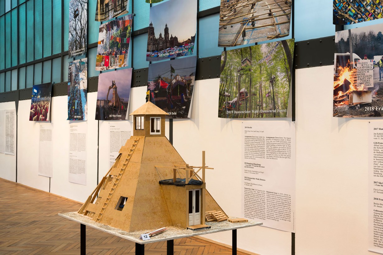 Miniature model of a house