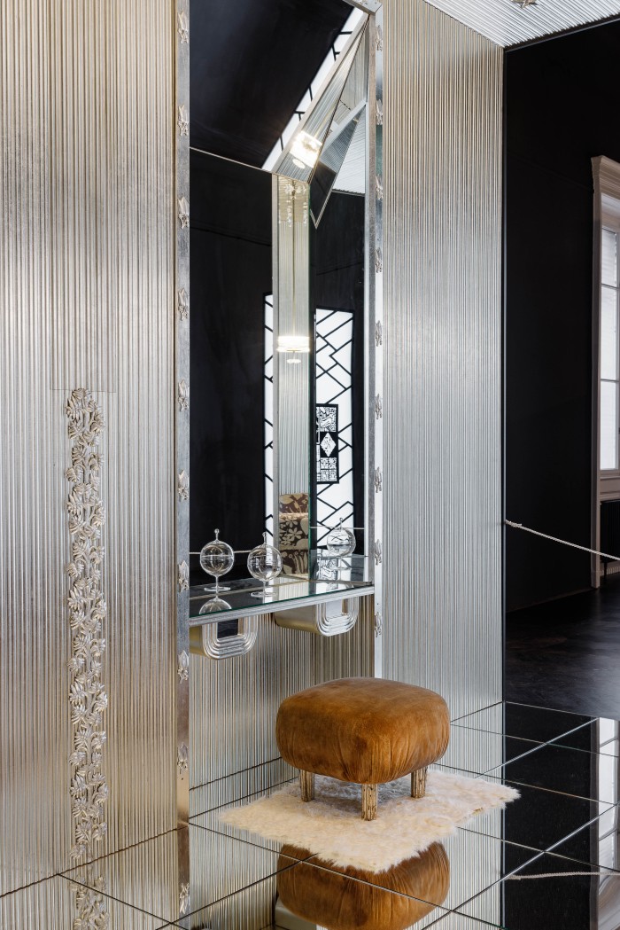 Josef Hoffmann, „Zimmereinrichtung für eine großen Star“