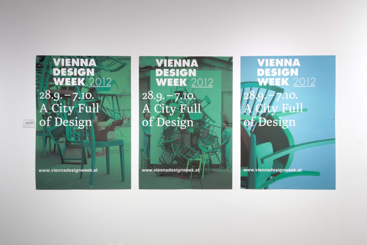 MAK Plakat Forum mit Plakaten aus 20 Jahre VIENNA DESIGN WEEK