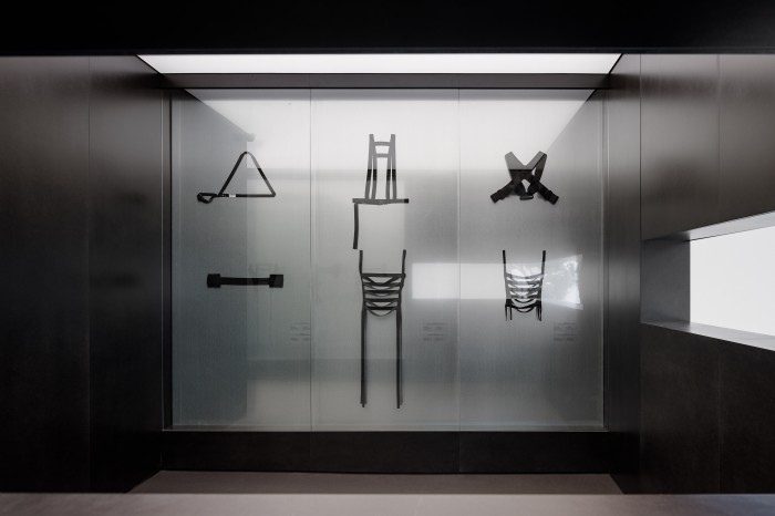 Ausstellung HELMUT LANG