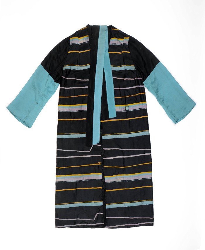 Kimono in schwarz und blau