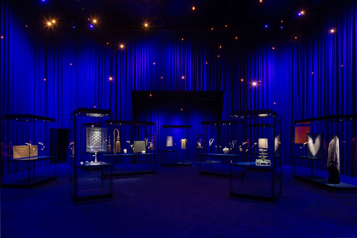 Ausstellungsansicht GLANZSTÜCKE