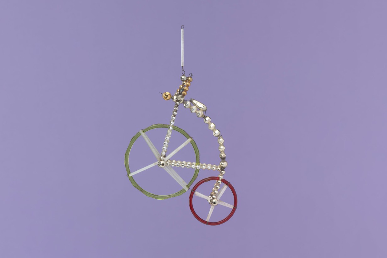 Christmas tree decoration made of Glass beads, glass bugles, and bangles with wire in shape of a bike